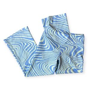 Athleta Girl Capri Pants Swirl Print Light Blue Size L 12 Kids Activewear